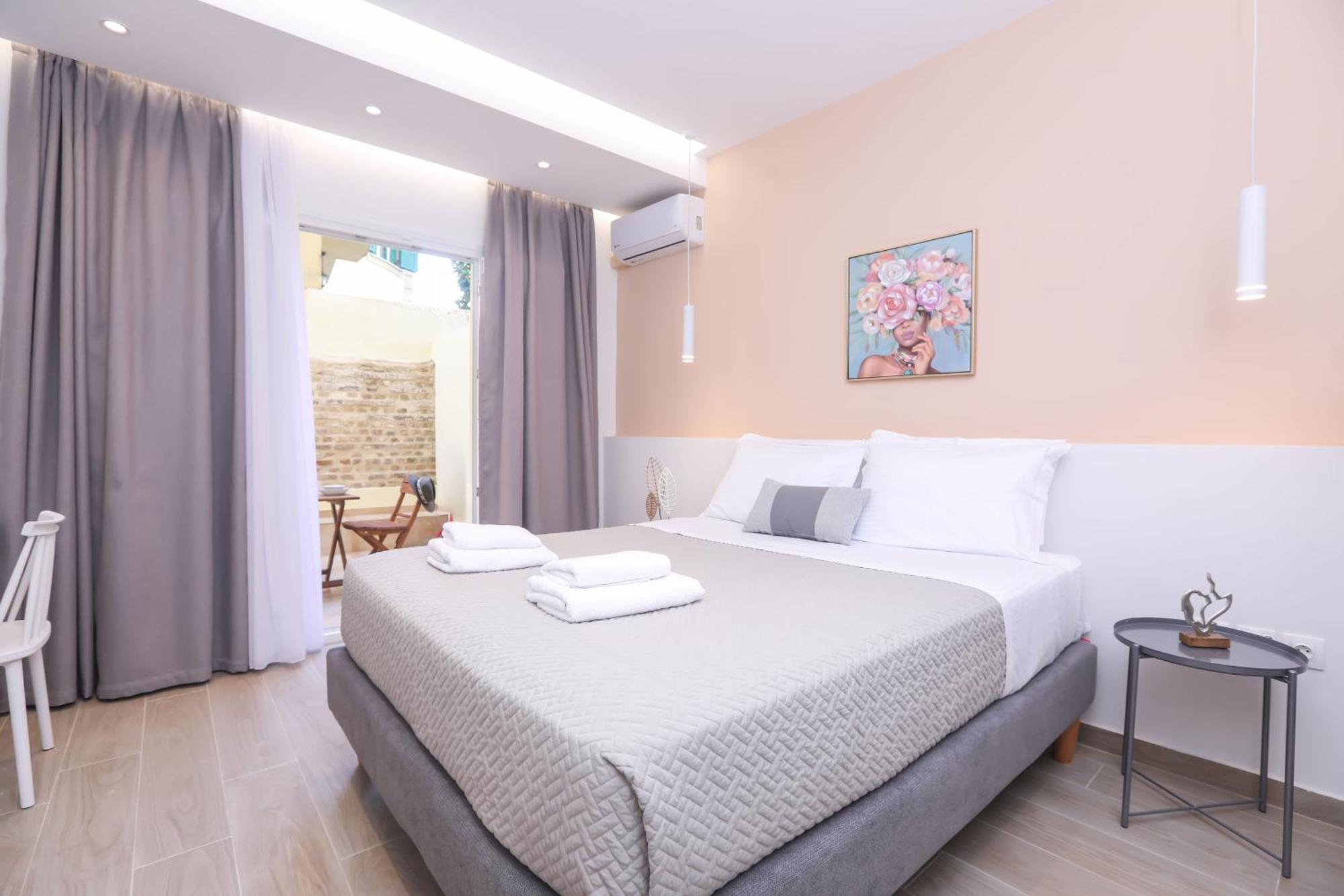 Elisavet City Apartment With Veranda Corfu  Eksteriør bilde